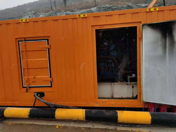 高坪发电机出租 发电机的工作原理介绍