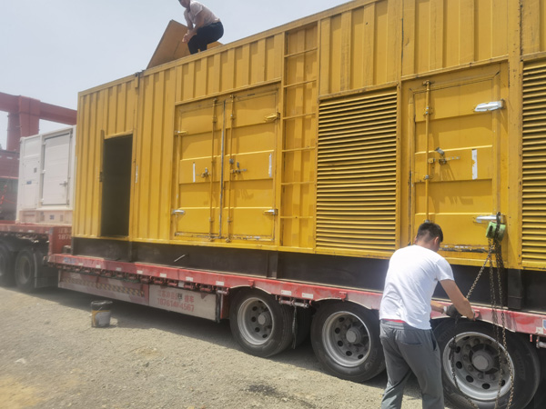 高坪发电机出租100KW发电机需要什么规格的电缆线？