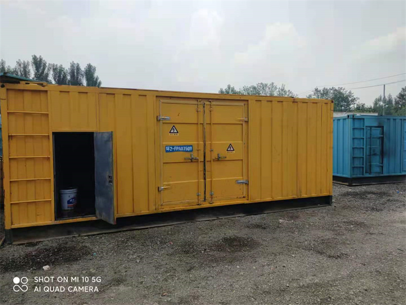 高坪200KW柴油发电机组需要配备什么型号的电缆线？