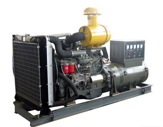 高坪汽油发电机组冬季保养时，燃油系统需要注意什么？