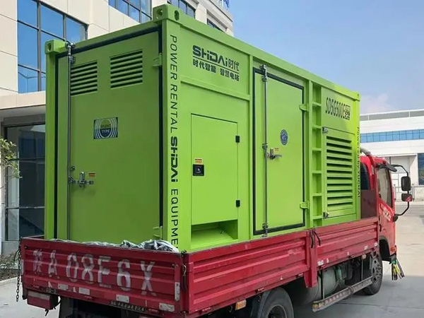 高坪更换水冷式机油散热器的密封件时，如何选择合适的密封胶？