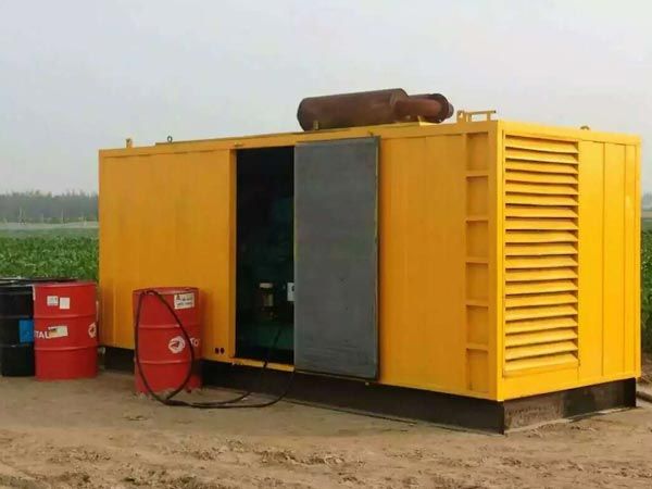 高坪安装新的水冷式机油散热器密封件有哪些注意事项？